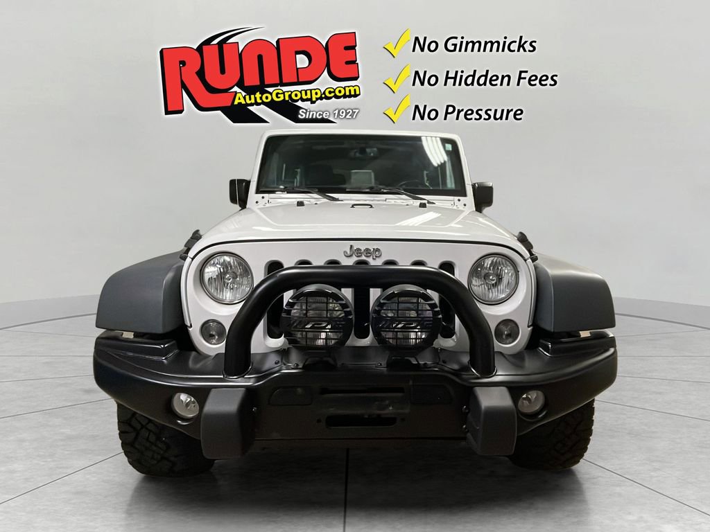 Used 2016 Jeep Wrangler Rubicon w/ Power Convenience Group AWD/4WD image 8