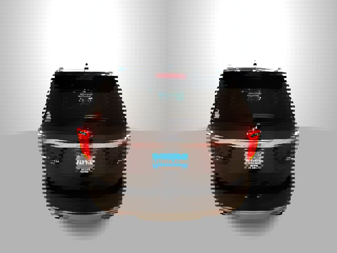 Used 2017 Ford Explorer Platinum image 7