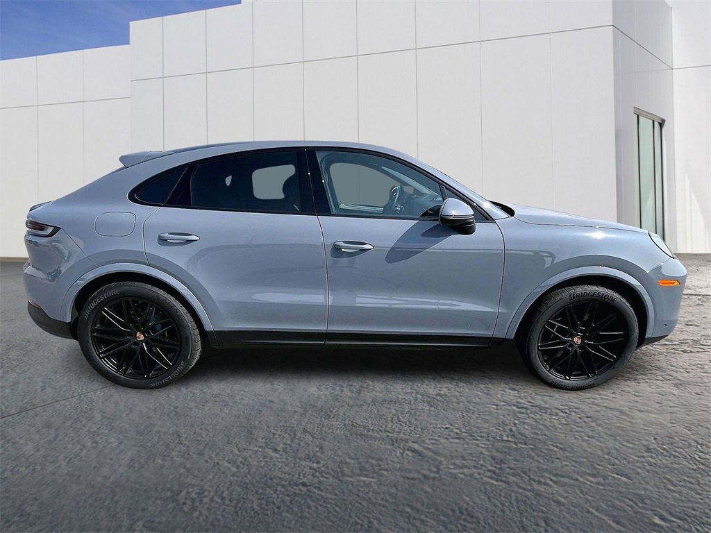 New 2026 Porsche Cayenne Coupe image 8