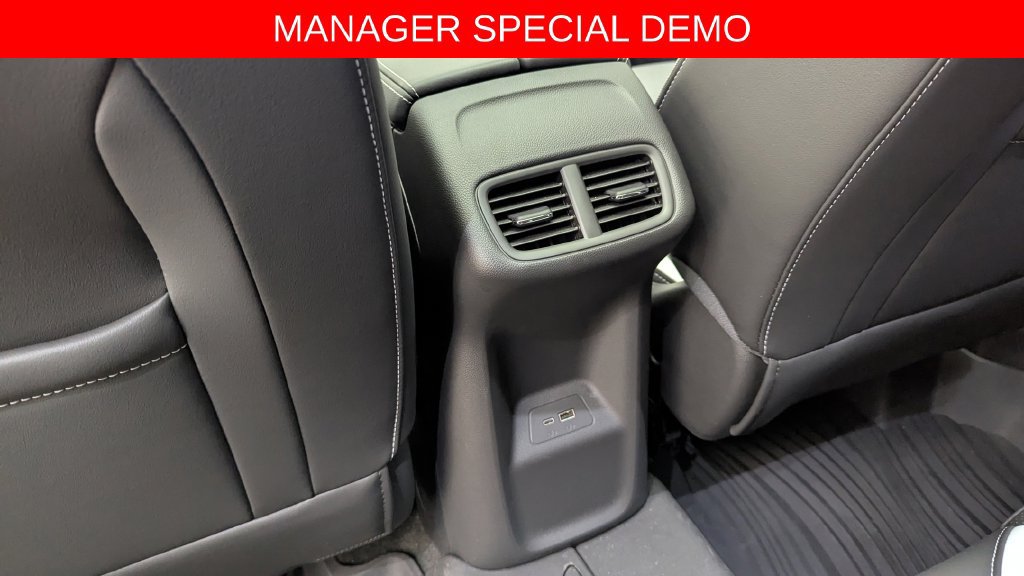 Used 2026 Buick Envision Sport Touring AWD/4WD image 39