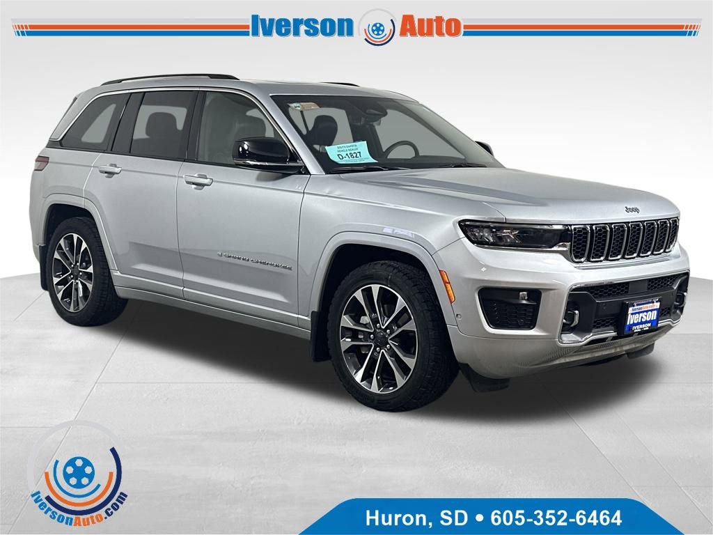 Used 2023 Jeep Grand Cherokee Overland w/ Luxury Tech Group IV image 1