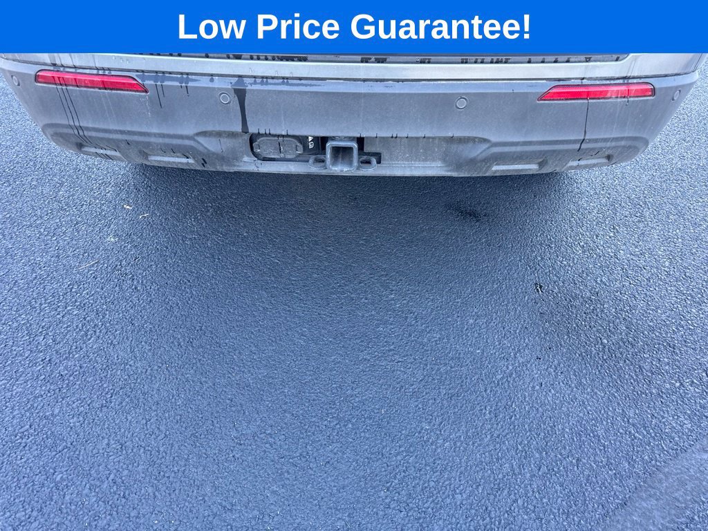 Used 2026 Ford Explorer Active AWD/4WD image 19