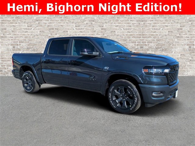 New 2026 RAM 1500 4x4 Crew Cab video 1