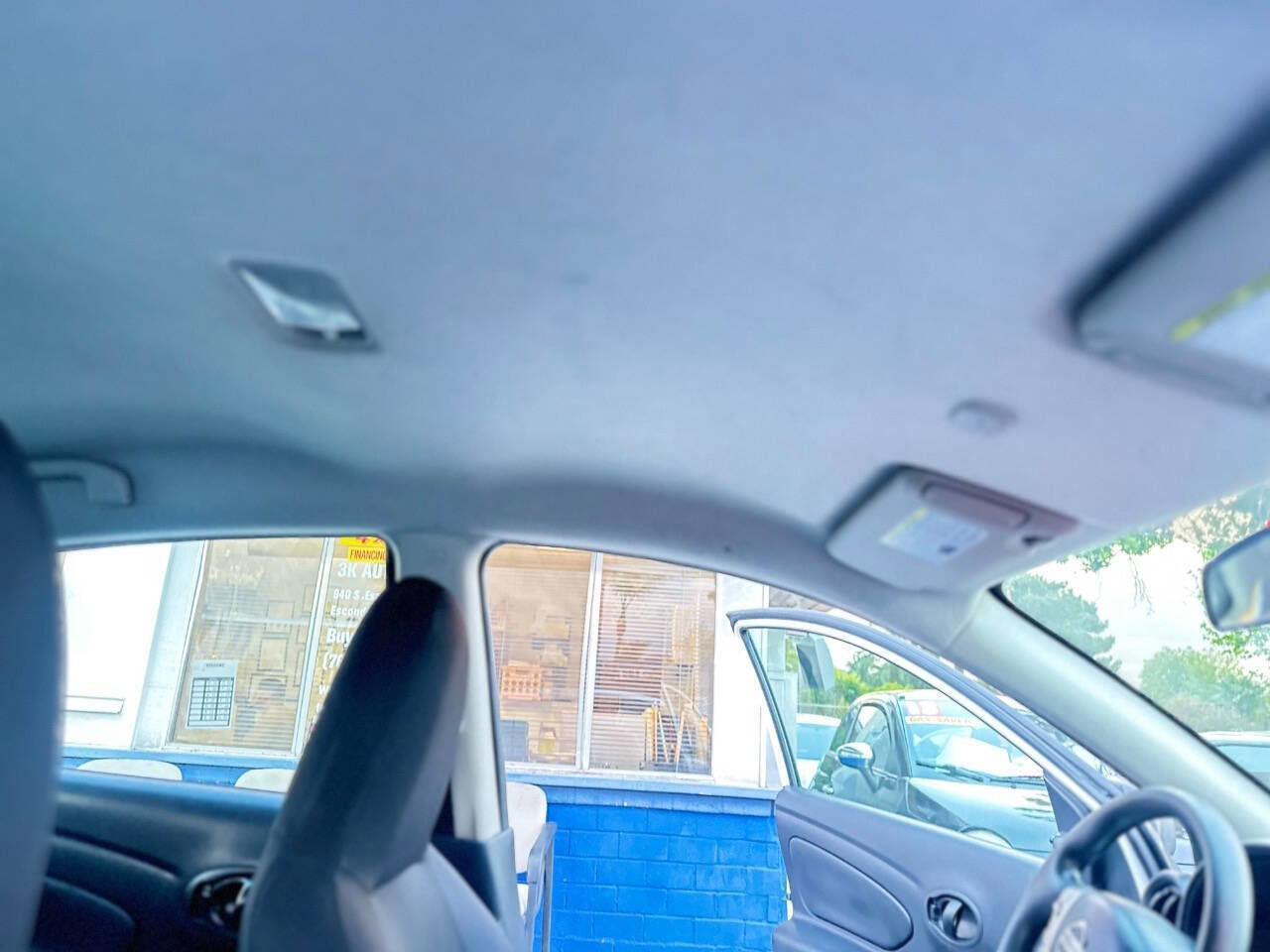 Used 2015 Nissan Versa S Plus FWD image 11
