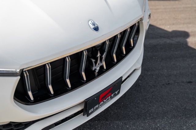 Used 2022 Maserati Levante GT AWD/4WD image 17