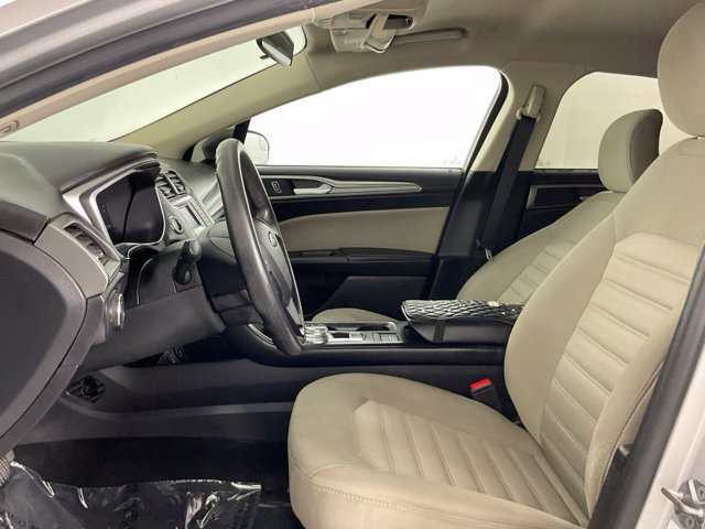 Used 2017 Ford Fusion S FWD image 10
