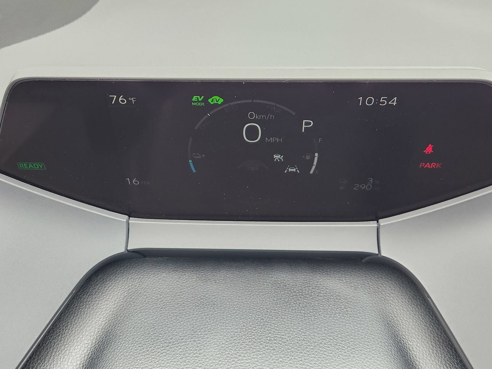 New 2026 Toyota Prius Plug-In Hybrid w/ Limited Premium Package FWD image 16