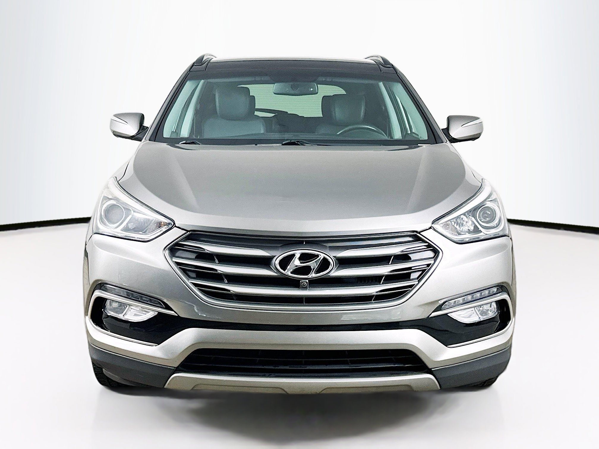 Used 2018 Hyundai Santa Fe Sport w/ Cargo Package image 2