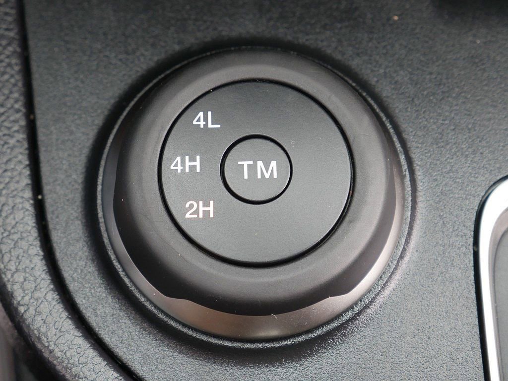 Used 2022 Ford Ranger Lariat w/ Tremor Off-Road Package AWD/4WD image 52