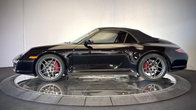Used 2012 Porsche 911 Carrera 4S AWD/4WD image 32