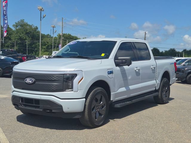 Certified 2025 Ford F150 Lightning Flash AWD/4WD image 6