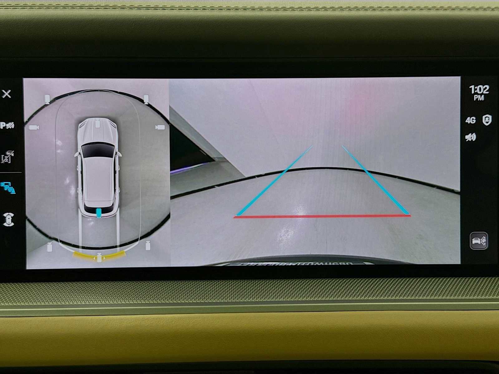 Certified 2025 Porsche Cayenne image 19