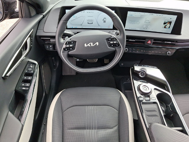 Used 2023 Kia EV6 GT-Line AWD/4WD image 3