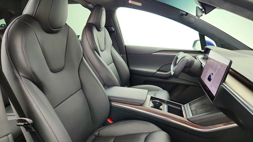 Used 2023 Tesla Model X AWD/4WD image 27