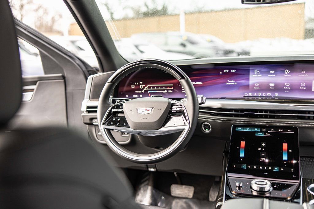 Used 2025 Cadillac Escalade Luxury image 39