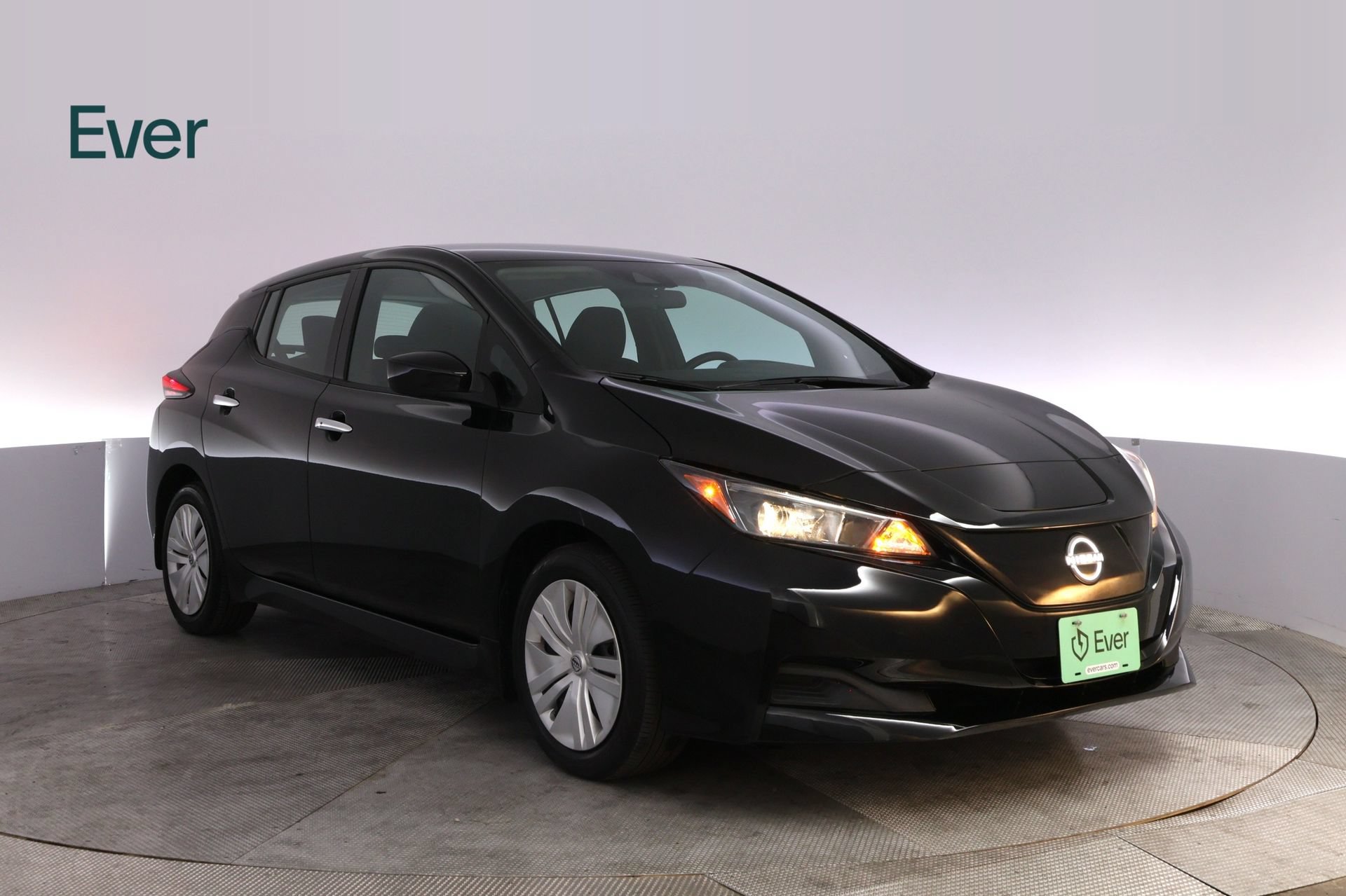 Used 2025 Nissan Leaf S FWD image 13