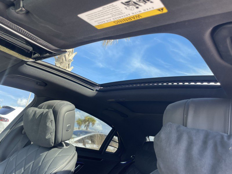 Used 2023 Mercedes-Benz S 580 4MATIC Sedan image 32