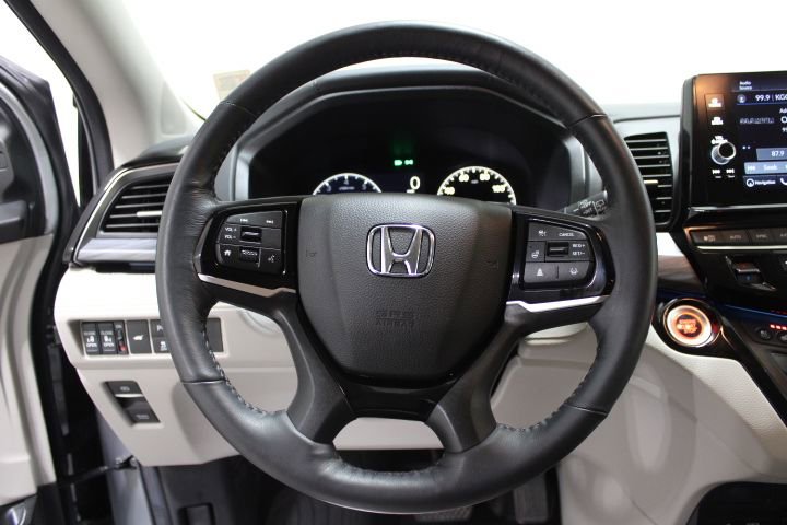 Used 2025 Honda Odyssey Elite image 38