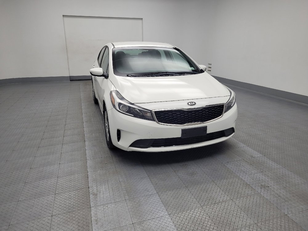 Used 2017 Kia Forte LX image 14