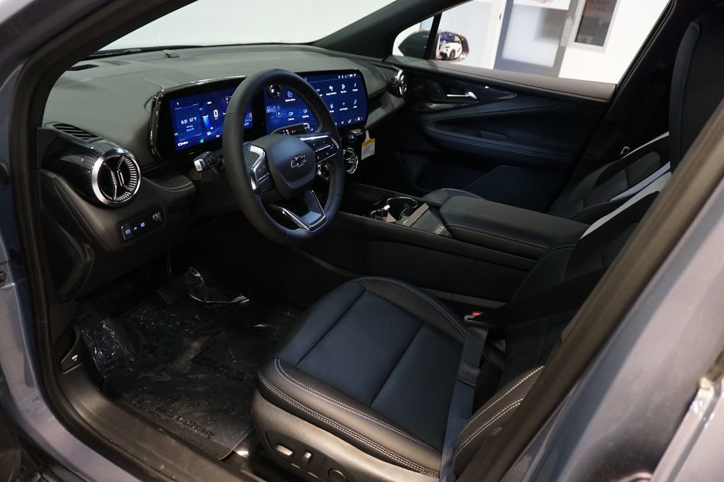 New 2026 Chevrolet Blazer EV LT image 9