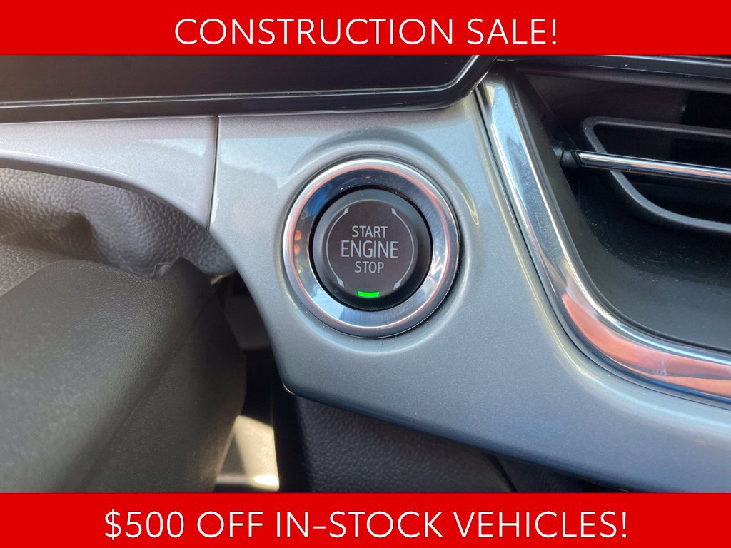 Used 2025 Chevrolet Trax LT FWD image 20