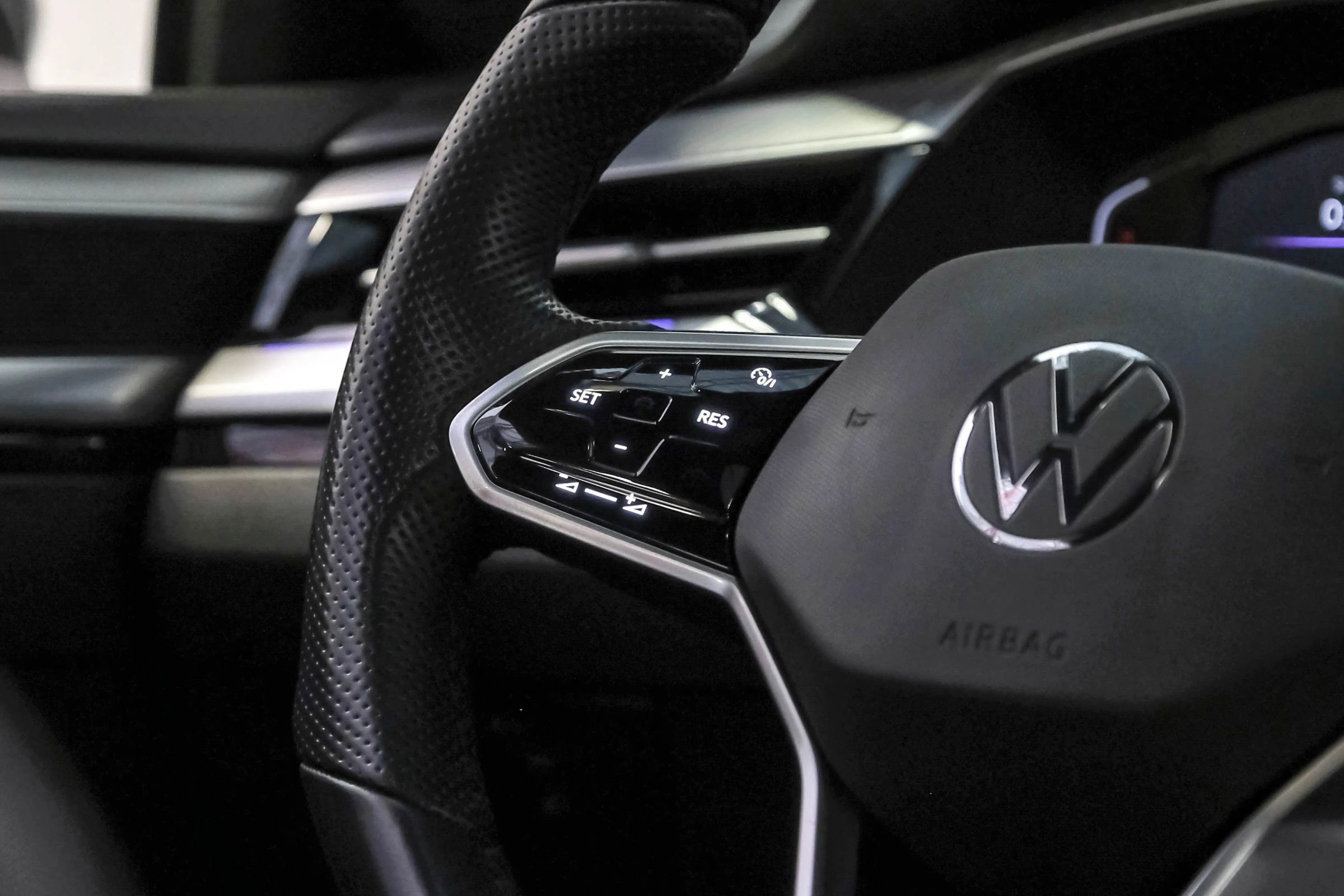 Used 2021 Volkswagen Arteon SEL image 14