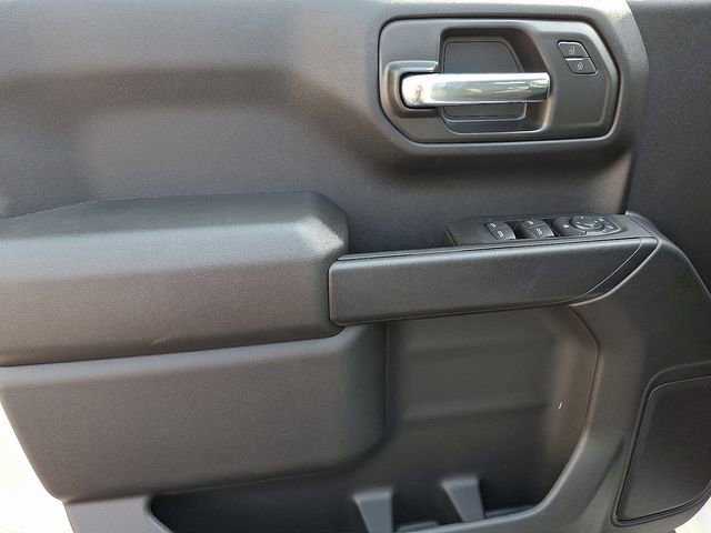 New 2025 Chevrolet Silverado 1500 Custom image 10