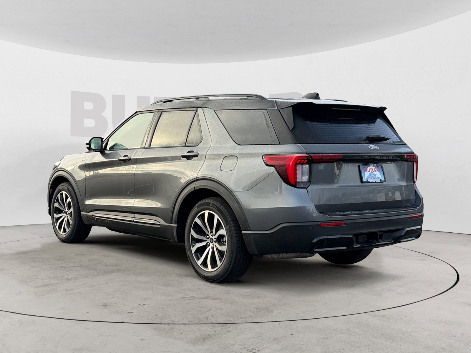 New 2025 Ford Explorer ST-Line w/ Premium Package image 3