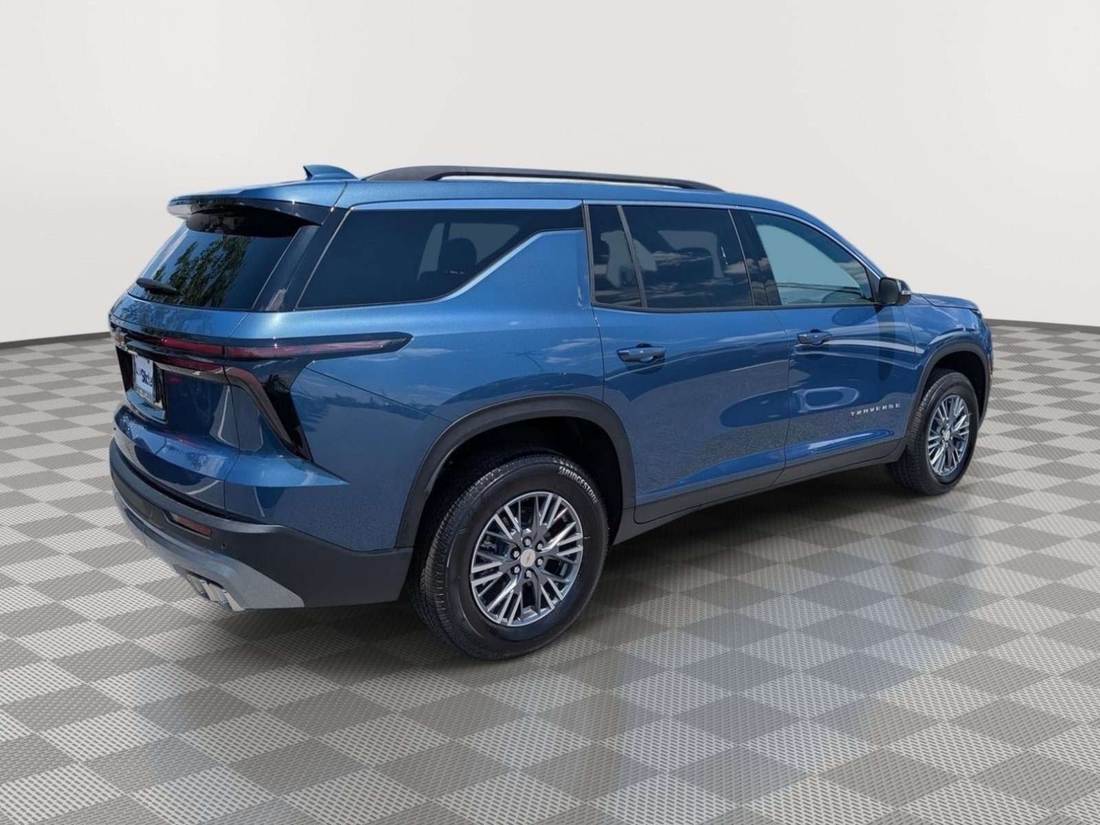 New 2026 Chevrolet Traverse LT AWD/4WD image 3