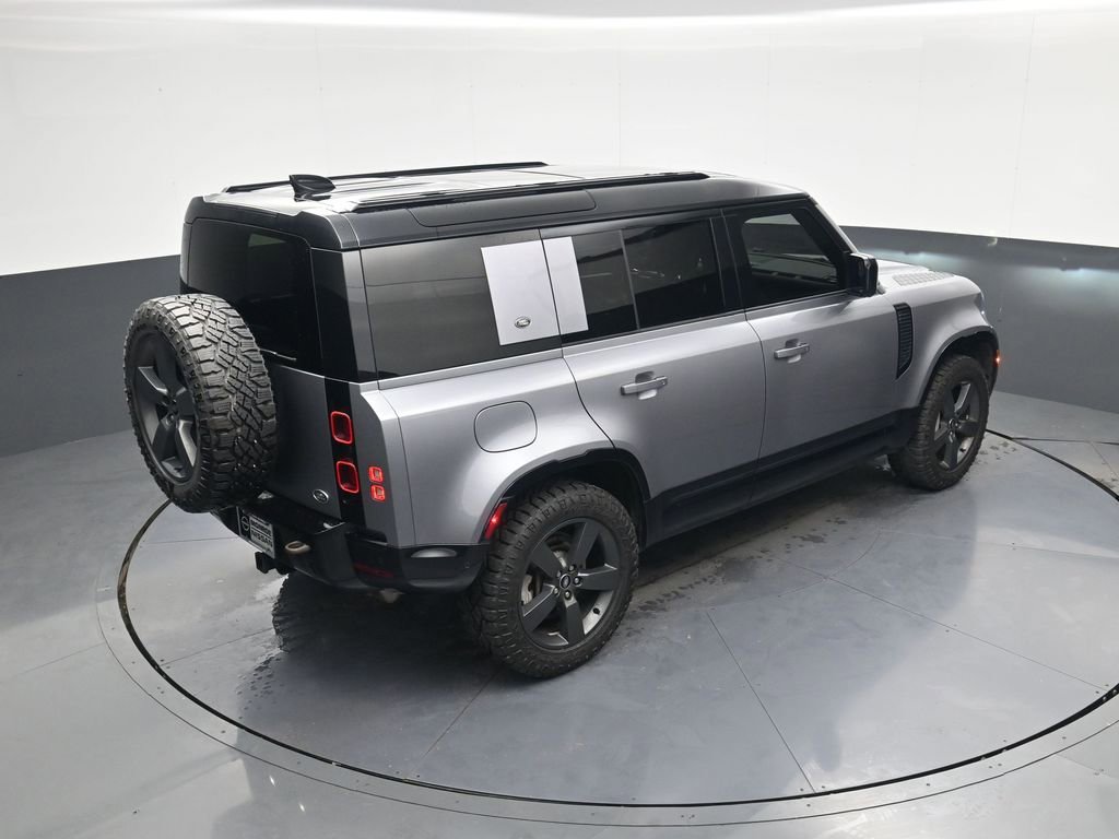 Used 2022 Land Rover Defender 110 X-Dynamic SE image 33