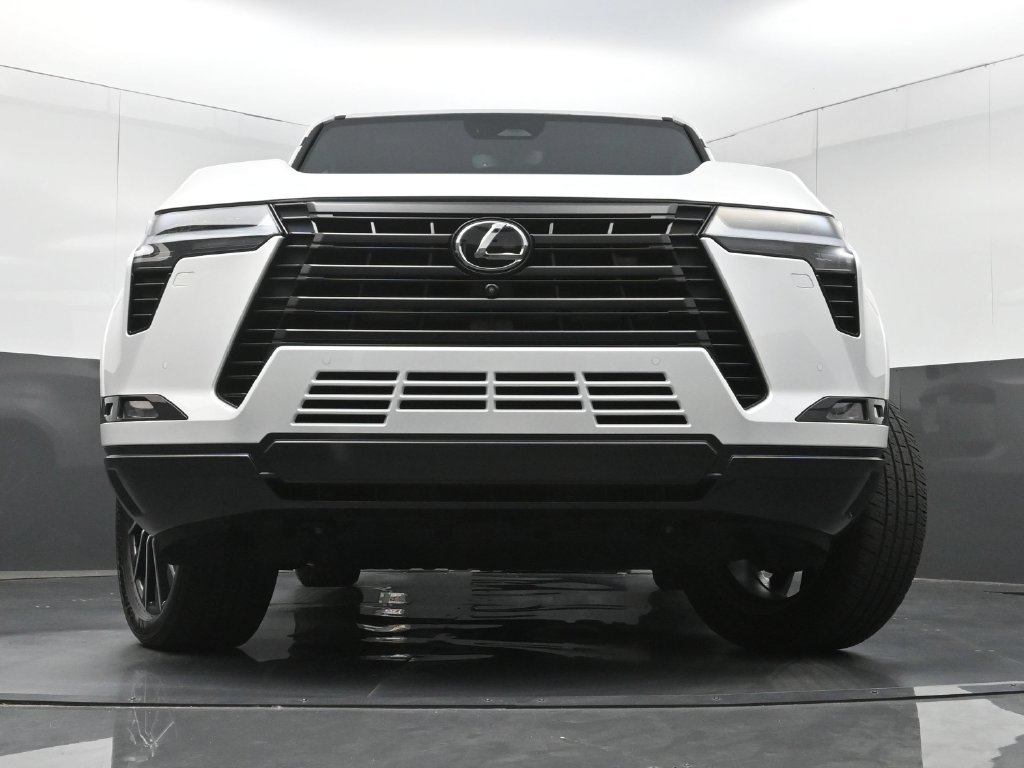 Used 2024 Lexus GX 550 w/ Accessory Package (2T) AWD/4WD image 29