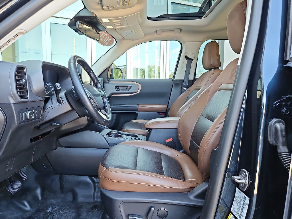 Used 2021 Ford Bronco Sport Badlands w/ Badlands Package AWD/4WD image 14