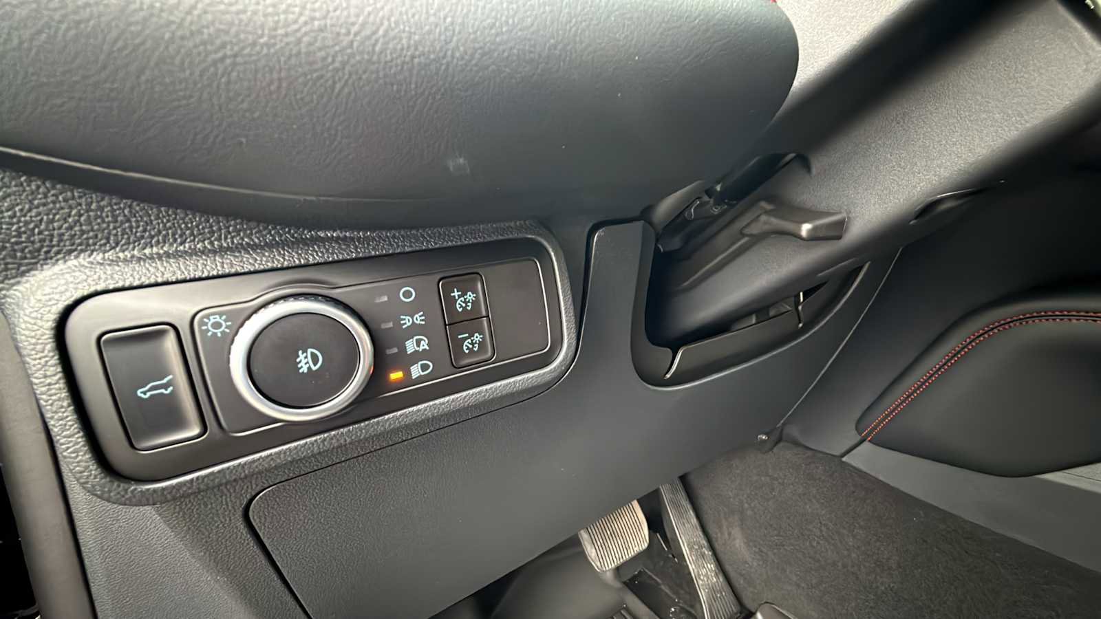 New 2026 Ford Explorer ST w/ Sun And Sound Package image 37