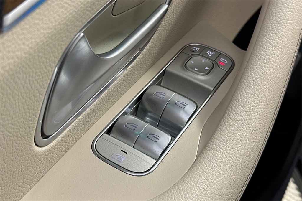 Certified 2023 Mercedes-Benz GLS 450 4MATIC image 12