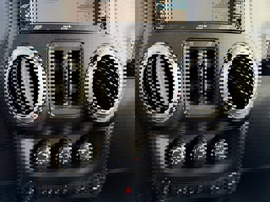 Used 2012 Jeep Wrangler Unlimited Sahara w/ Dual Top Group image 26