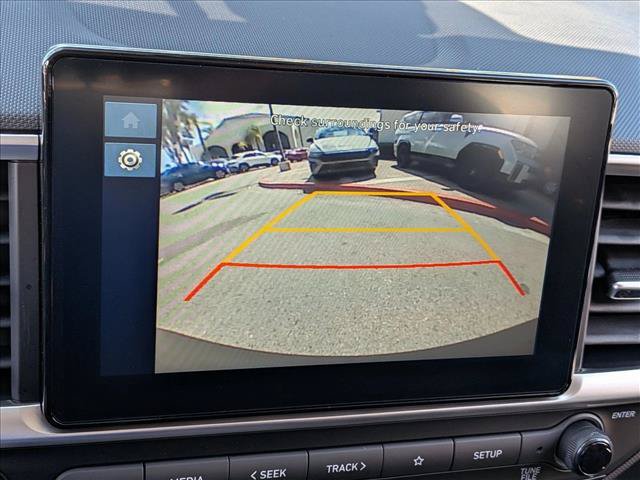 New 2026 Hyundai Venue SEL FWD image 16