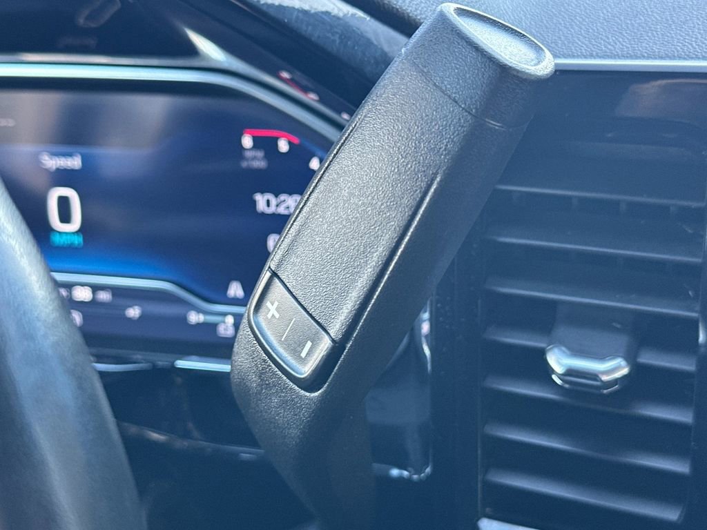 Used 2024 Chevrolet Silverado 3500 LT w/ Convenience Package image 19