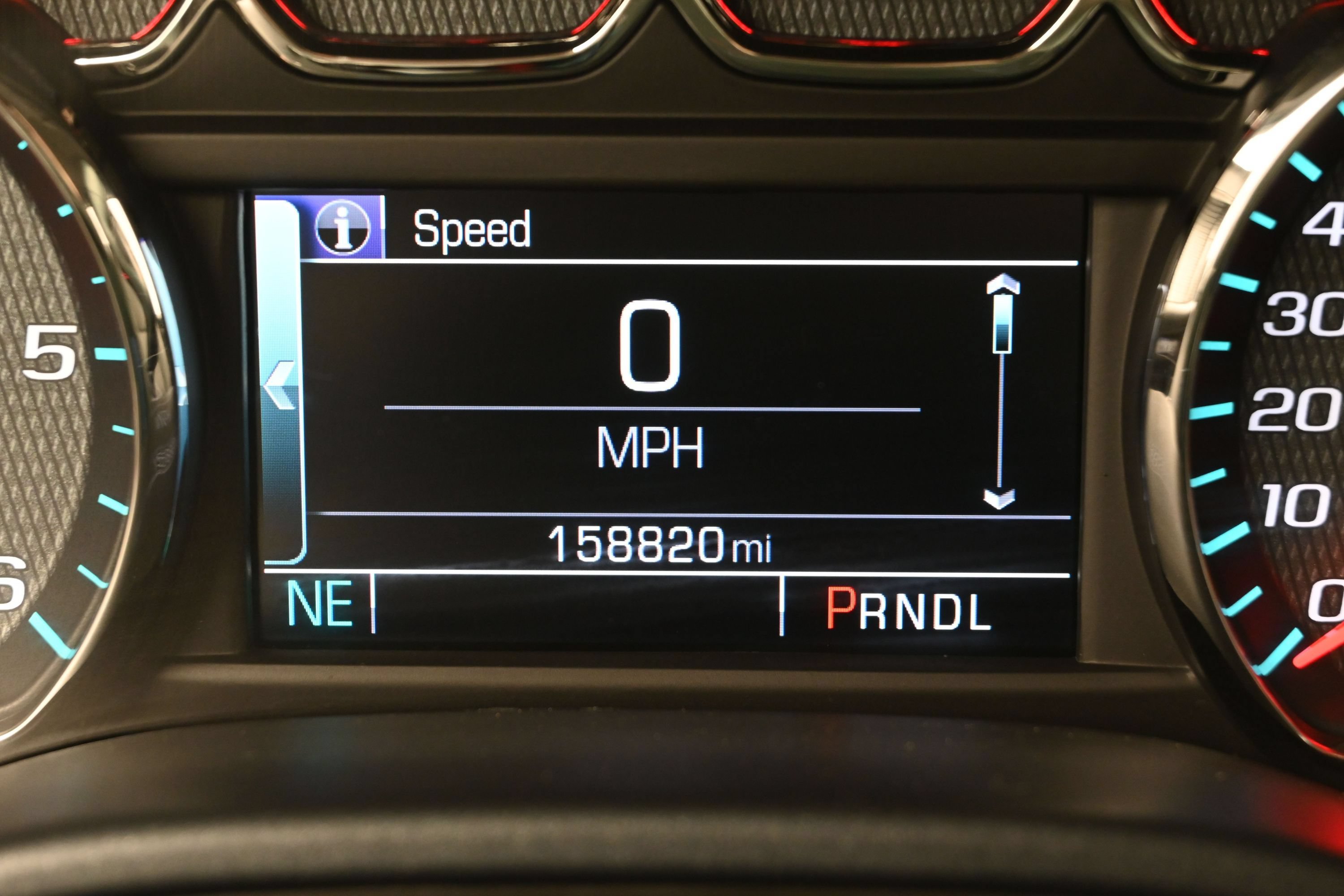 Used 2018 Chevrolet Silverado 1500 LTZ Z71 AWD/4WD image 16