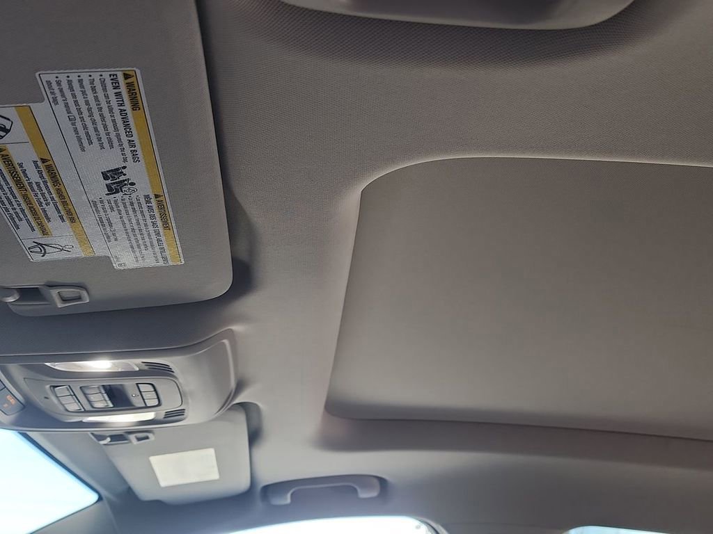 Certified 2021 Buick Envision Essence w/ Technology Package I image 19