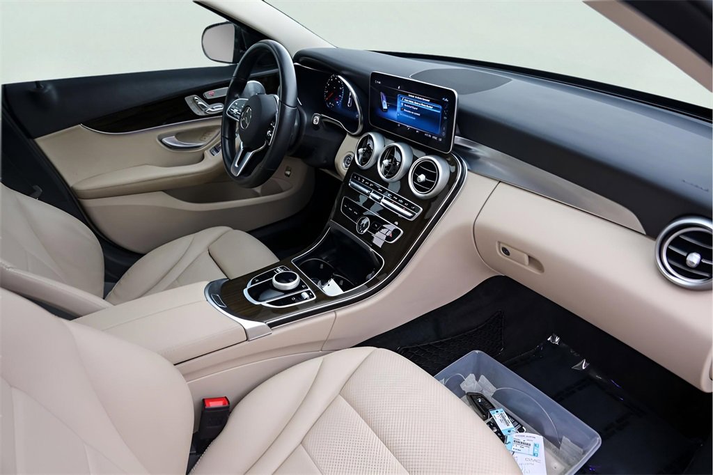 Used 2021 Mercedes-Benz C 300 Sedan image 32