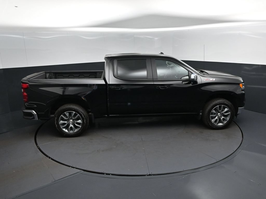 New 2026 Chevrolet Silverado 1500 LT w/ Z71 Off-Road Package AWD/4WD image 36