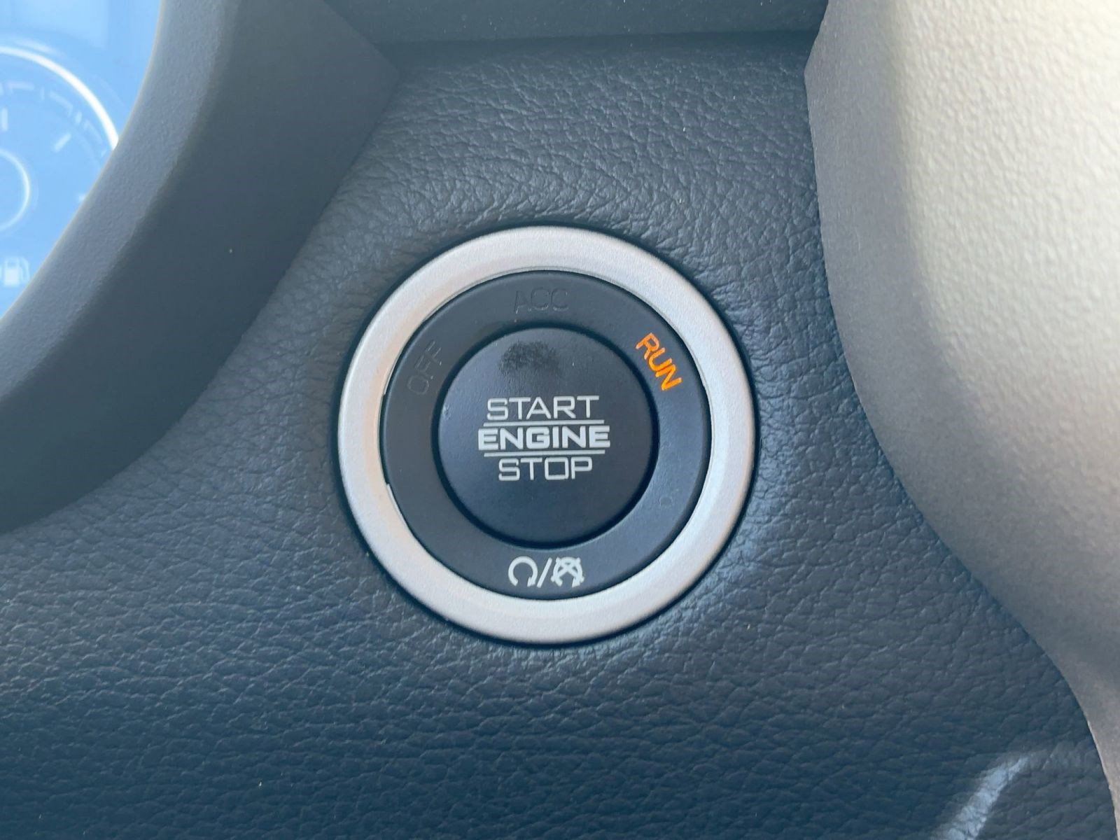 Used 2022 RAM 1500 Laramie image 25