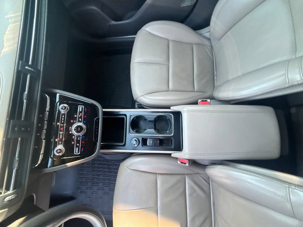 Used 2021 Lincoln Corsair AWD w/ Premium Package image 15
