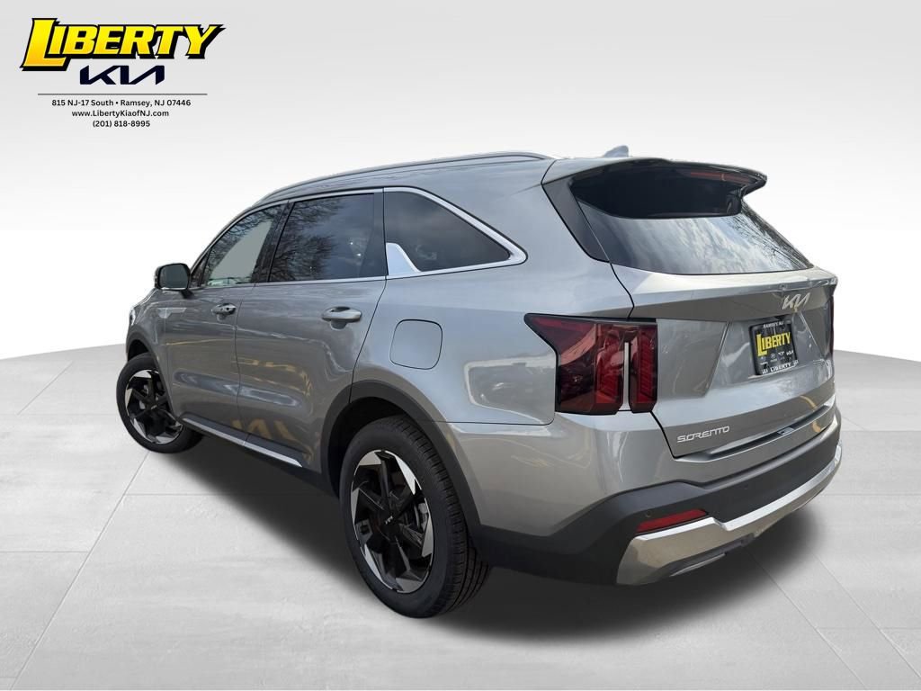 Used 2025 Kia Sorento EX image 5
