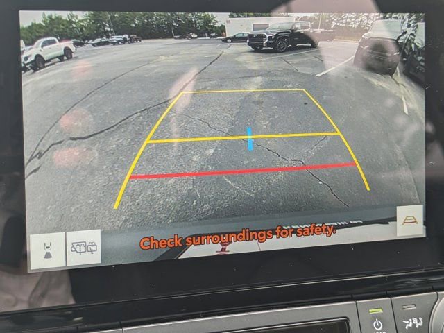 Used 2026 Toyota Grand Highlander FWD image 26