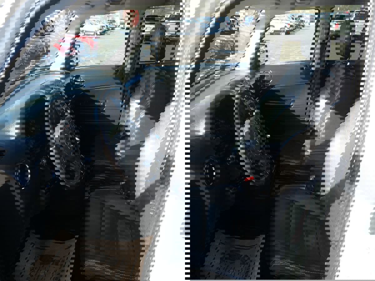 Used 2016 Jeep Patriot High Altitude AWD/4WD image 10