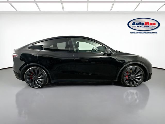 Used 2023 Tesla Model Y Performance image 10