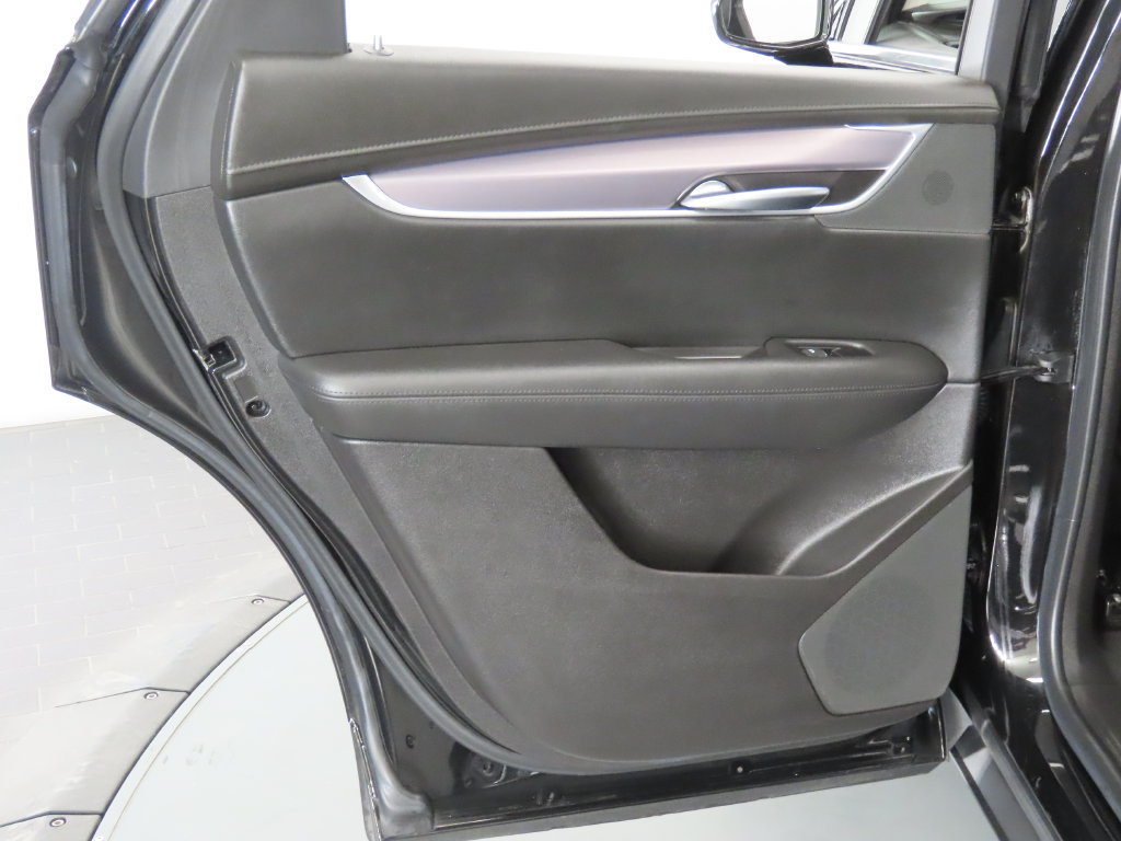 Used 2018 Cadillac XT5 Premium Luxury AWD/4WD image 46