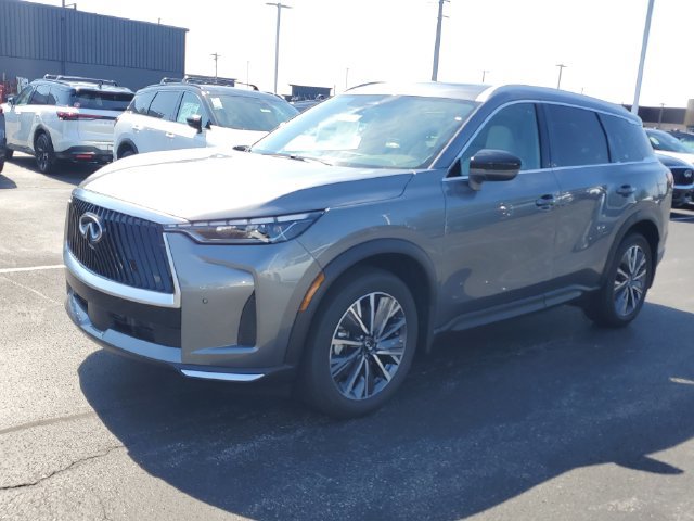 New 2027 INFINITI QX60 Luxe w/ Family Package AWD/4WD image 3