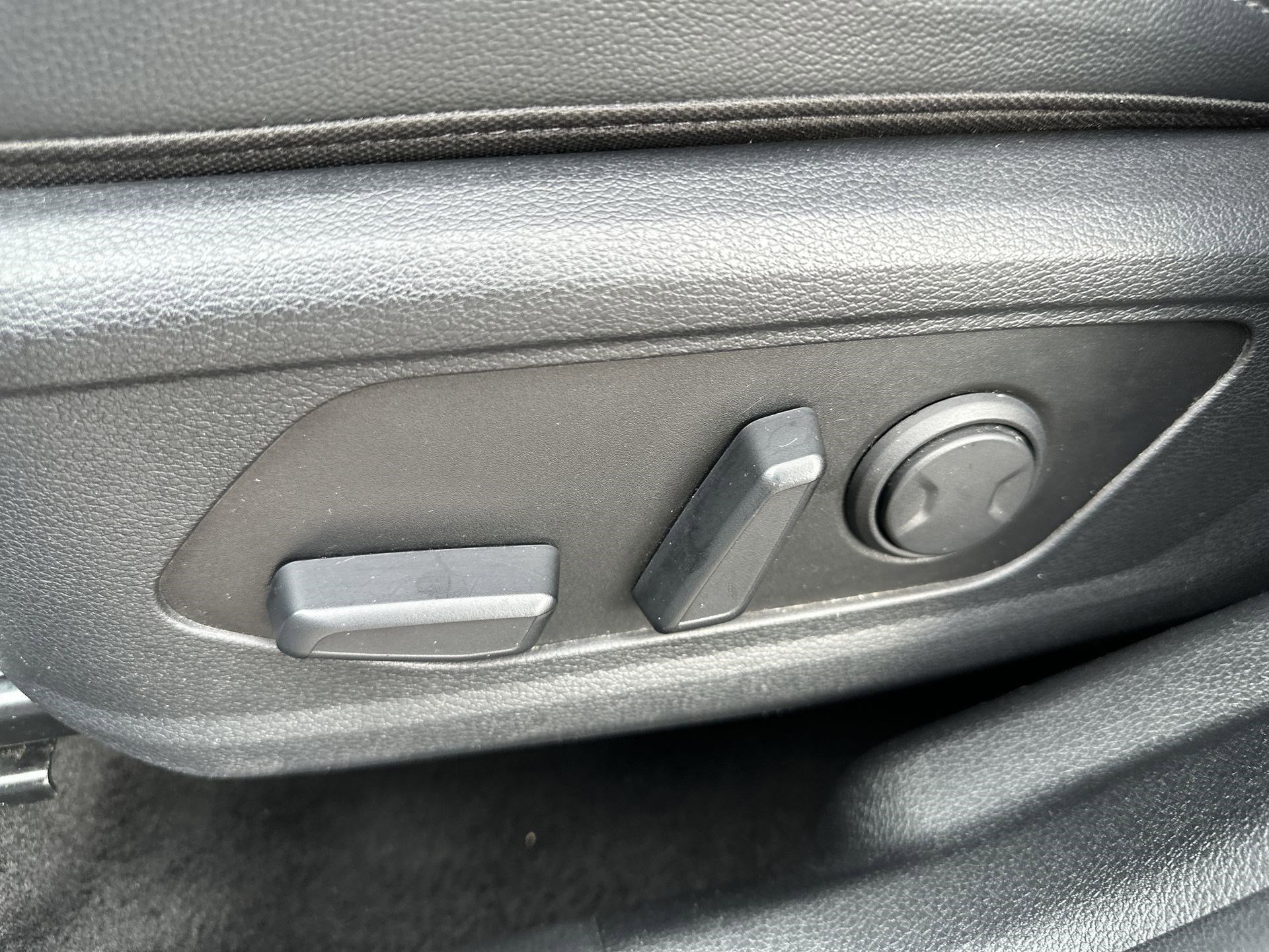 Certified 2024 Kia Sportage SX FWD image 14